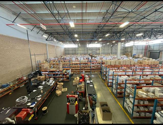 INDUSTRIAL PROPERTY TO RENT IN RANDJESPARK